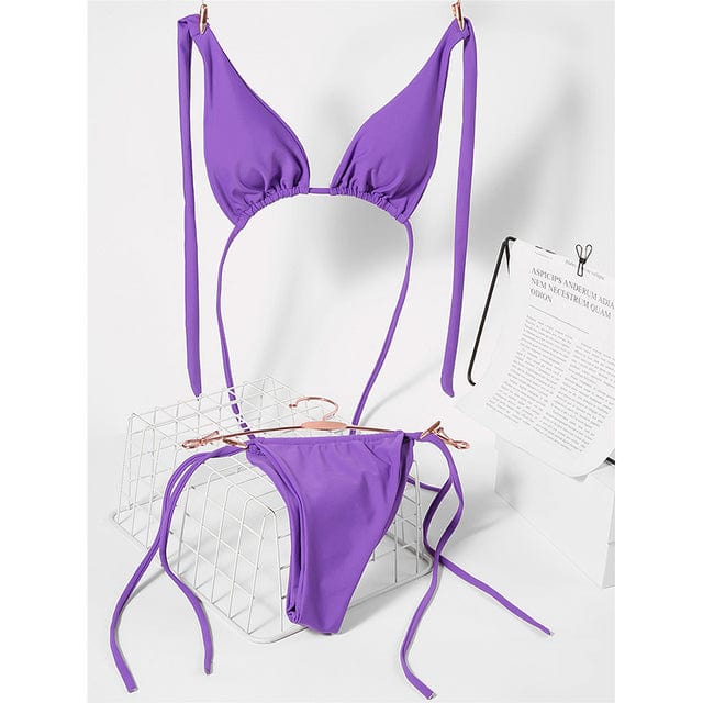 Two-piece bikini with adjustable bra