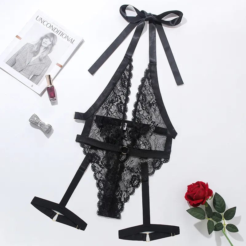 Body with lace finish