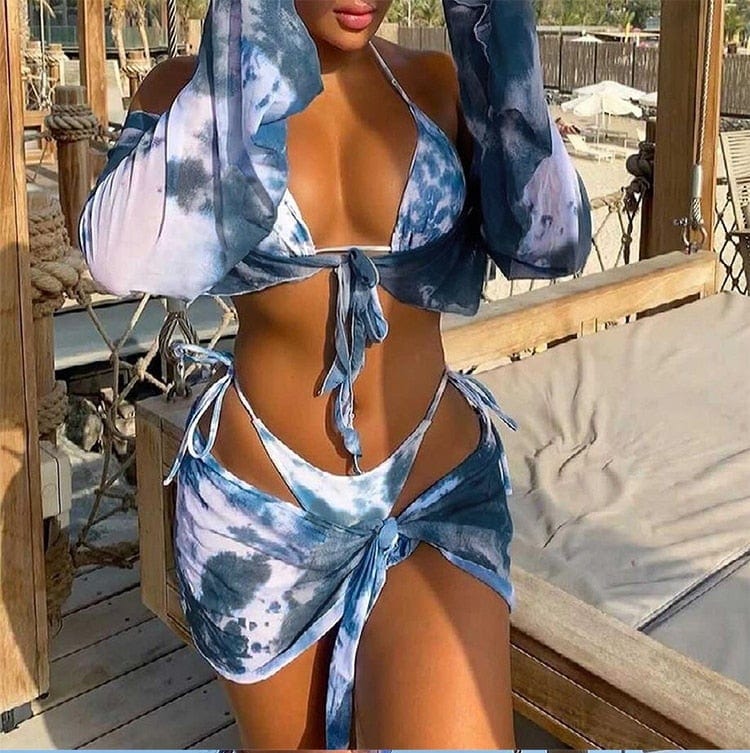 Ensemble de bikini à quatre éléments avec coupe réglable
