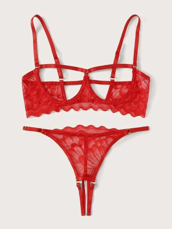 Ensemble de lingerie en dentelle avec des découpes élégantes