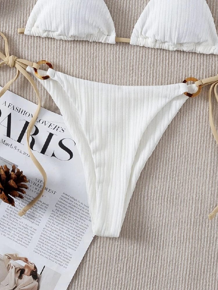 Maillot de bain deux pièces avec un soutien-gorge bandeau