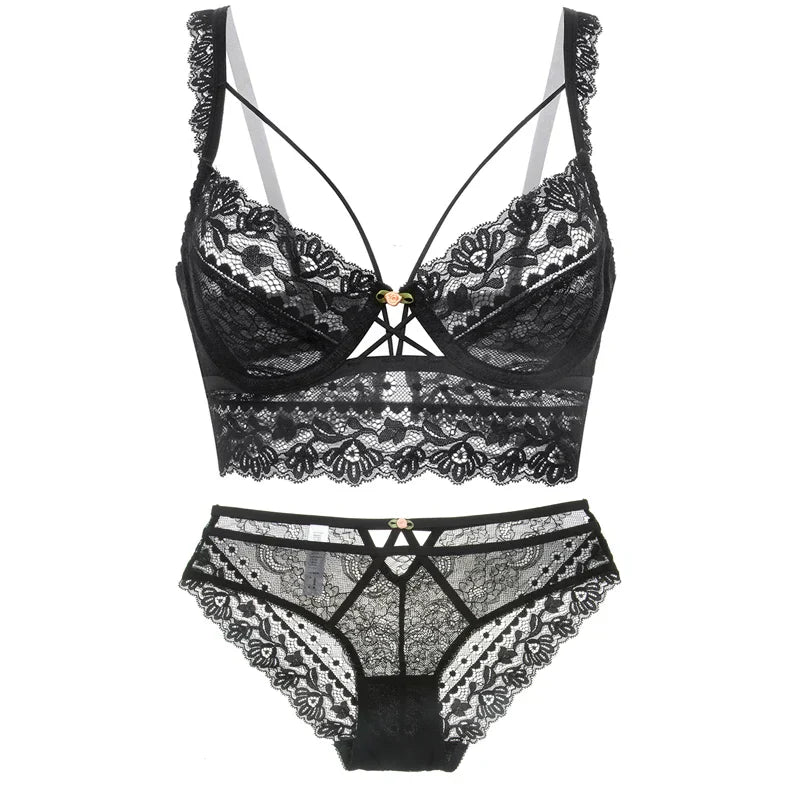 Lingerie set with lace embellishments
