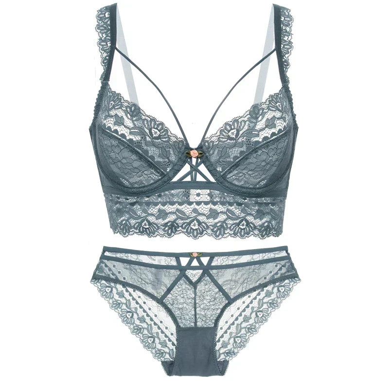 Lingerie set with lace embellishments