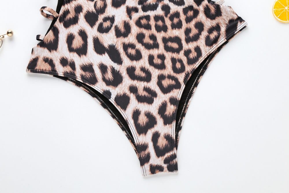 Maillot de bain une pièce à manches longues et taille haute