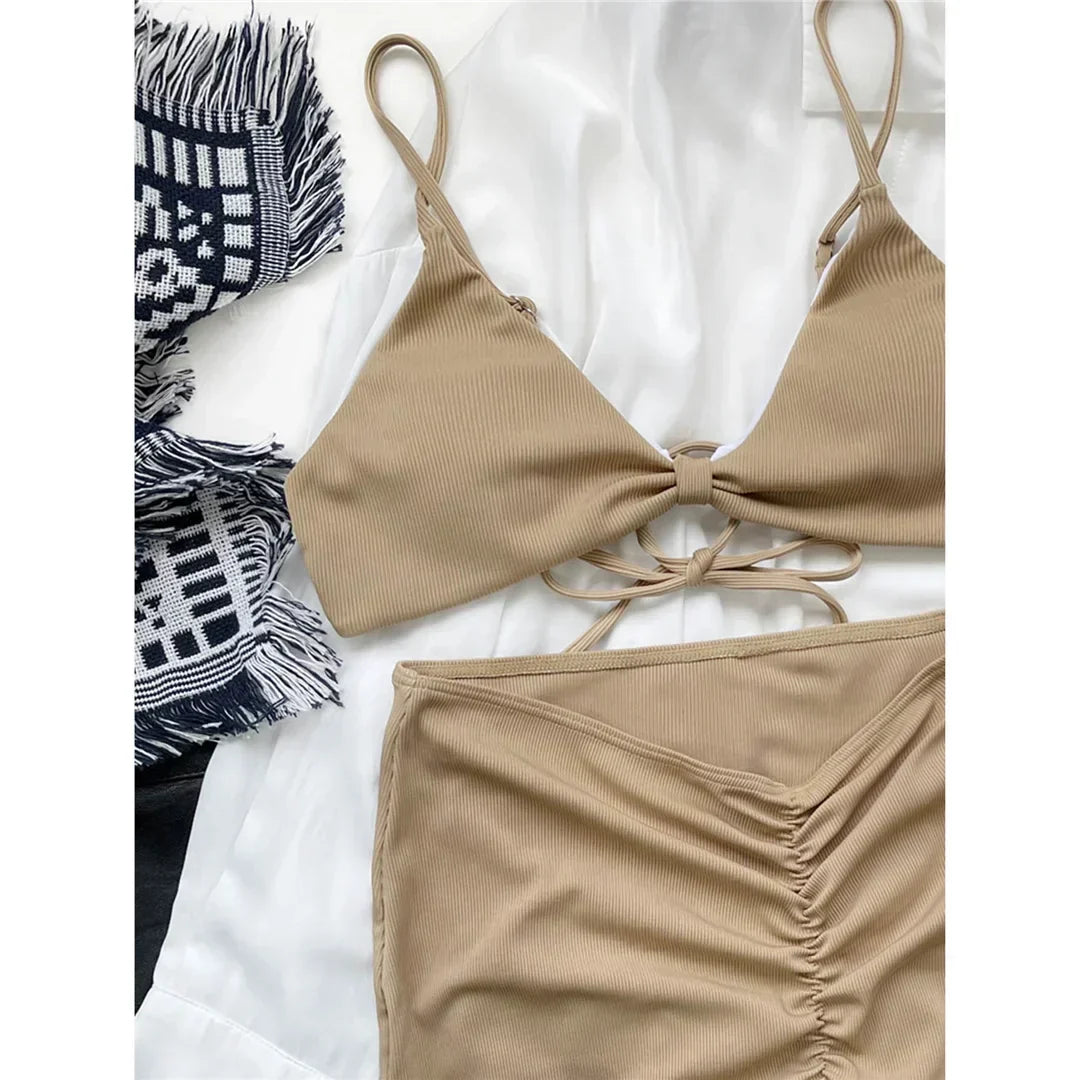 Maillot de bain deux pièces avec jupe