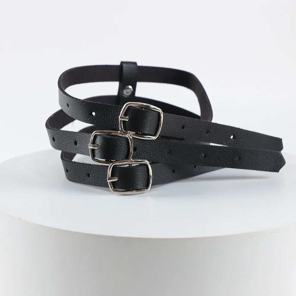 Collier en motif harnais avec des sangles réglables