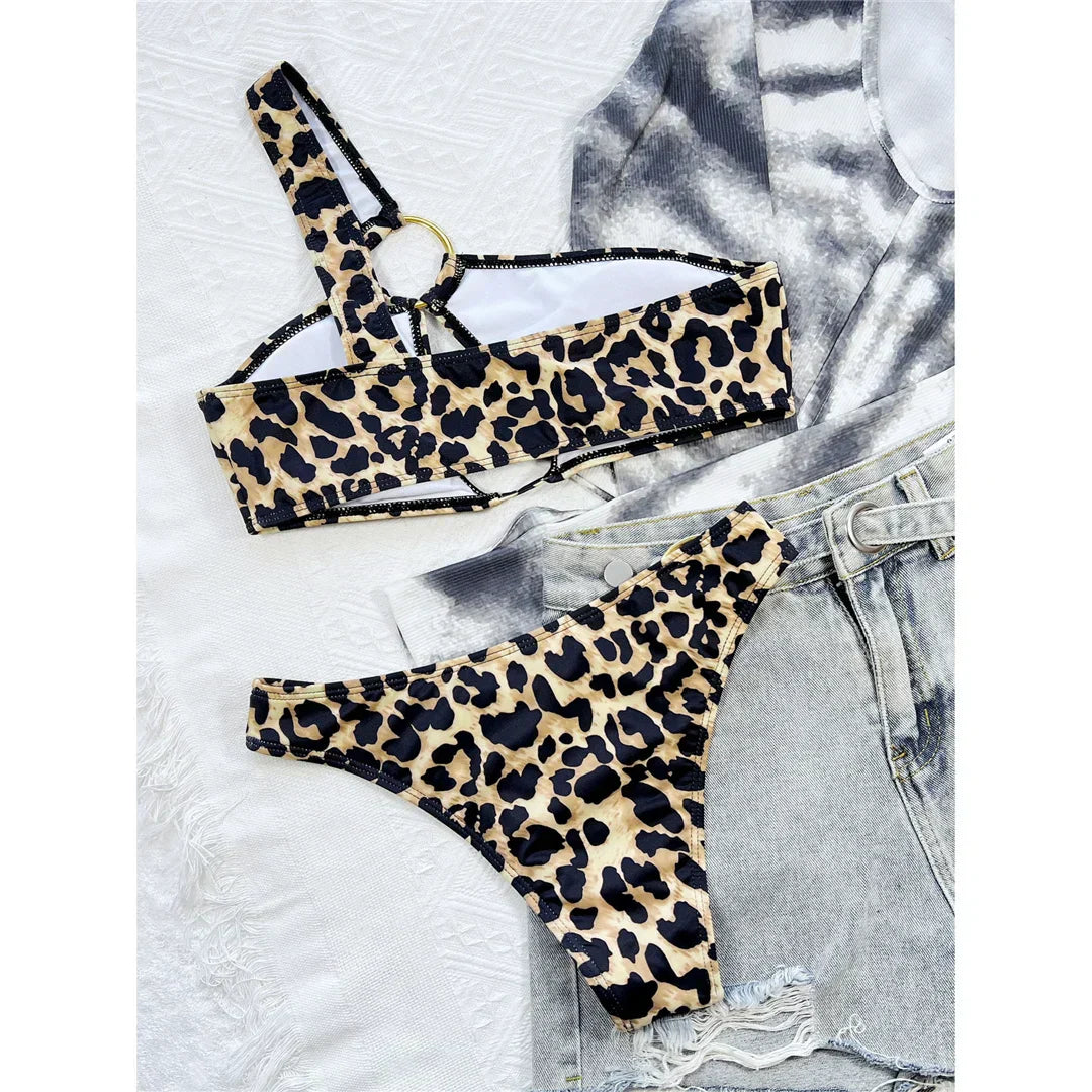 Maillot de bain deux pièces léopard