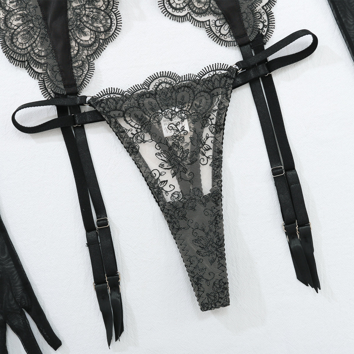 Lace lingerie set with gloves