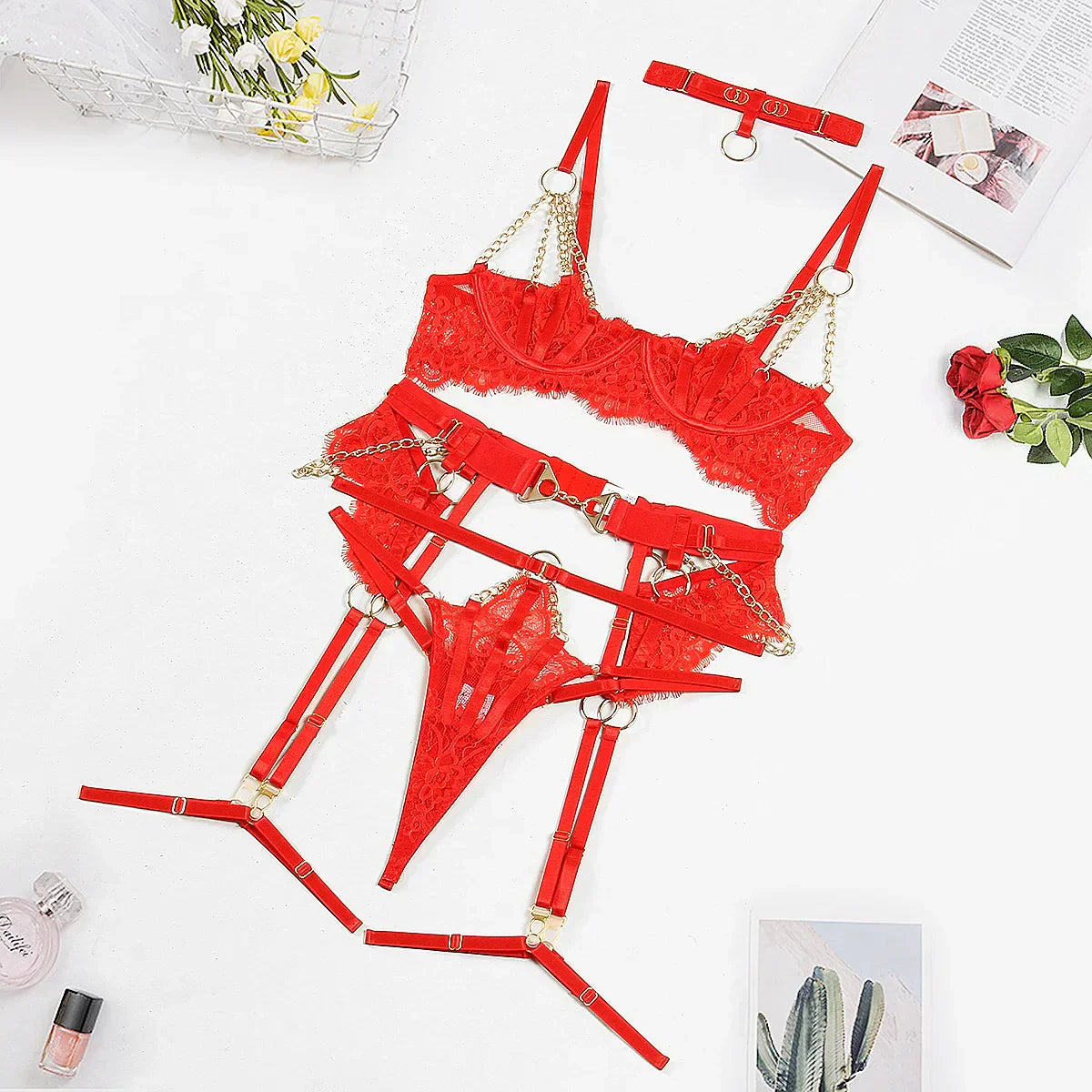 Lingerie set with lace and gold details
