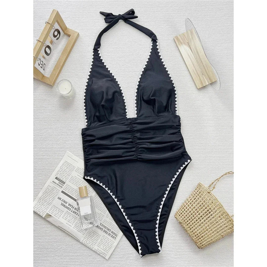 Maillot de bain une pièce avec un décolleté en V profond
