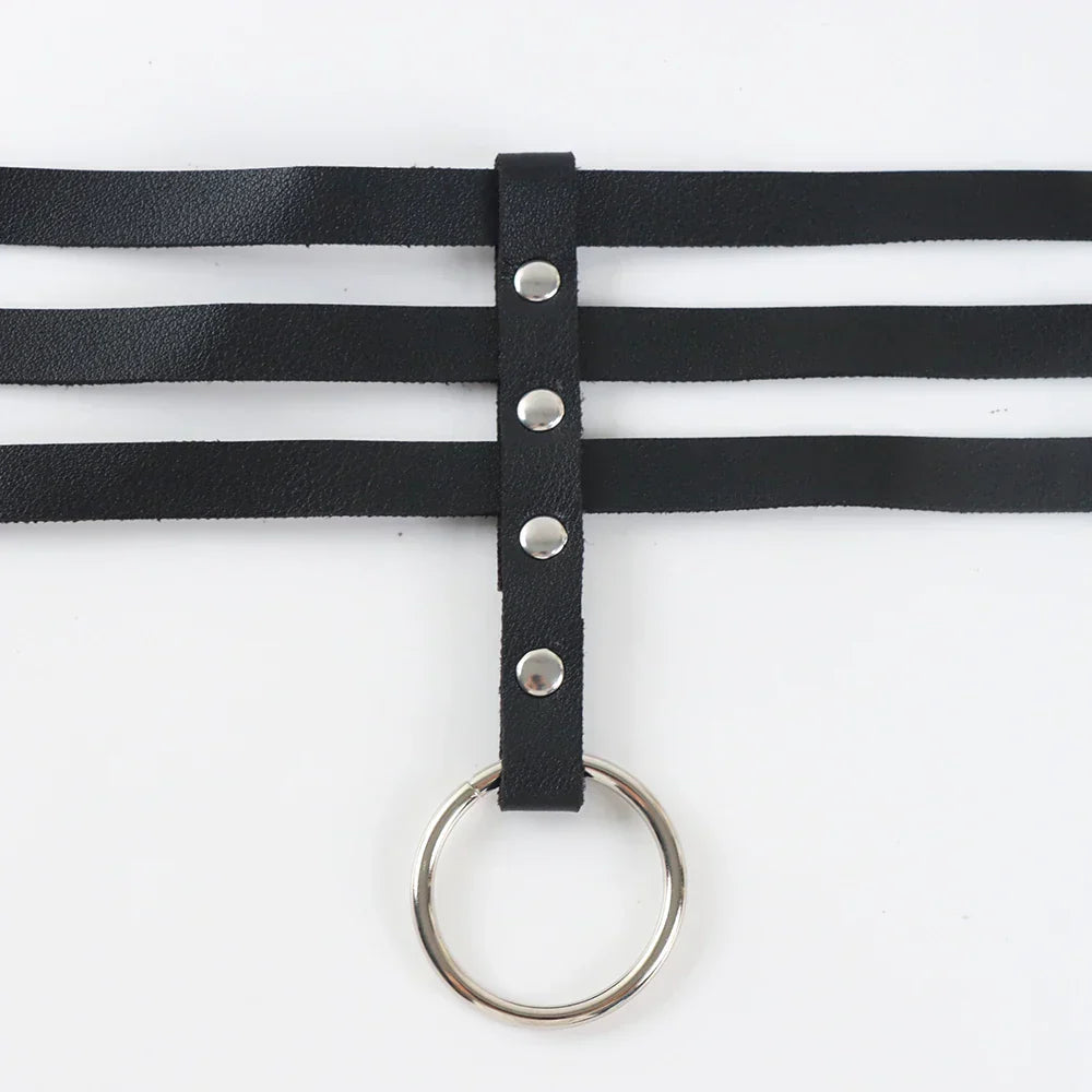 Collier en motif harnais avec des sangles réglables