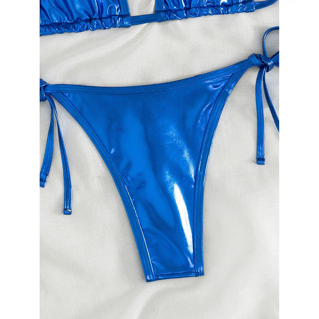 Two-piece swimsuit with decorative zirconia