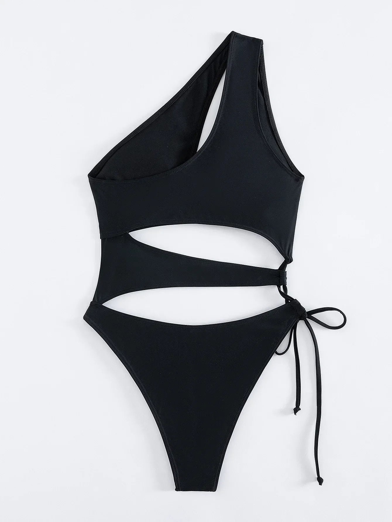 Monokini avec découpes et lien à la hanche