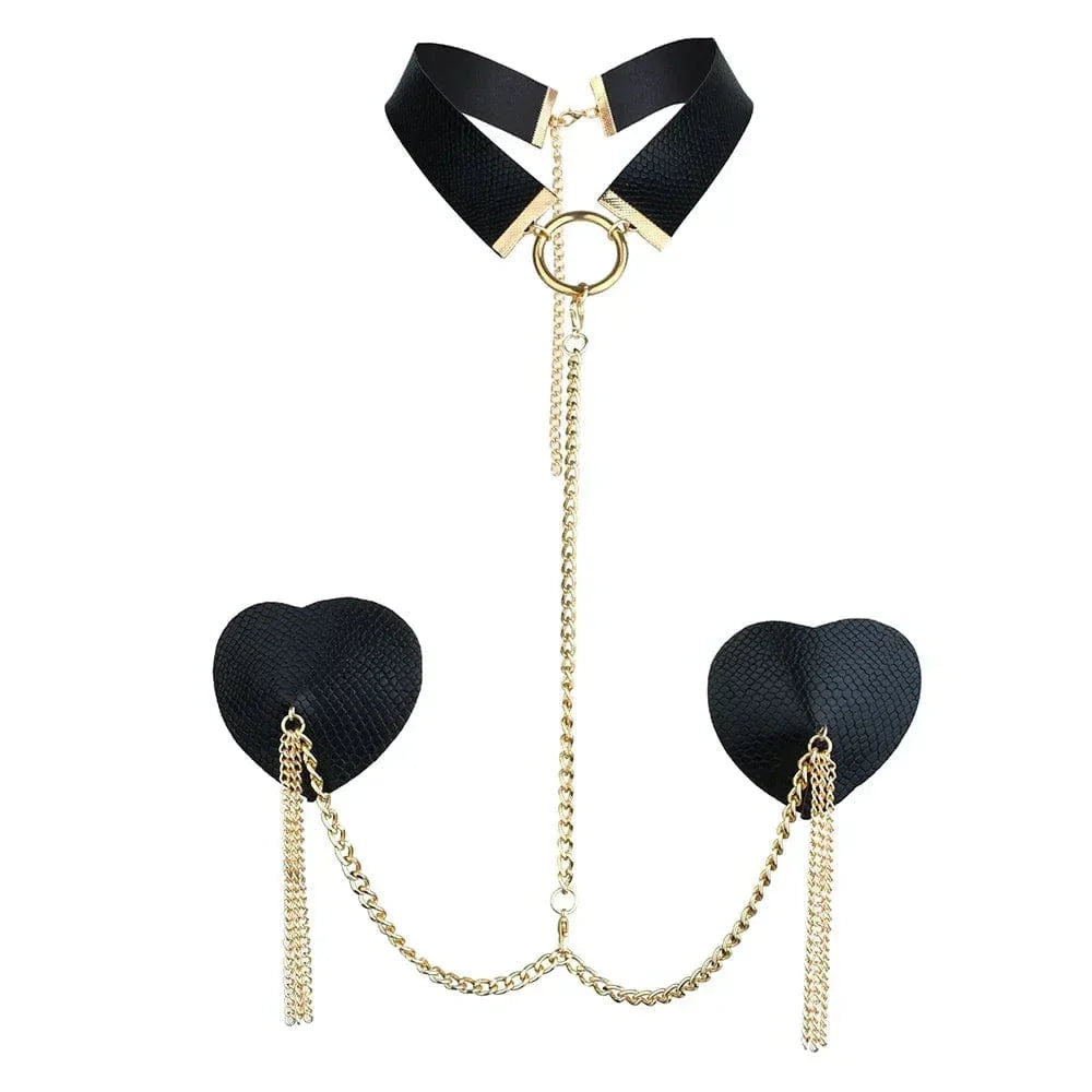 Collier avec des tétons