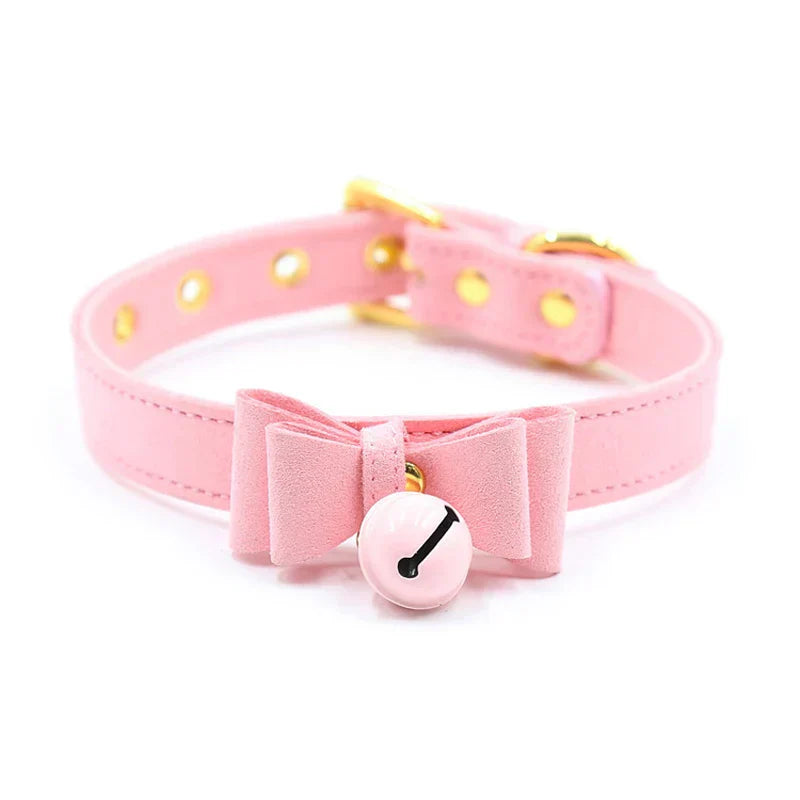 Collier avec une cloche