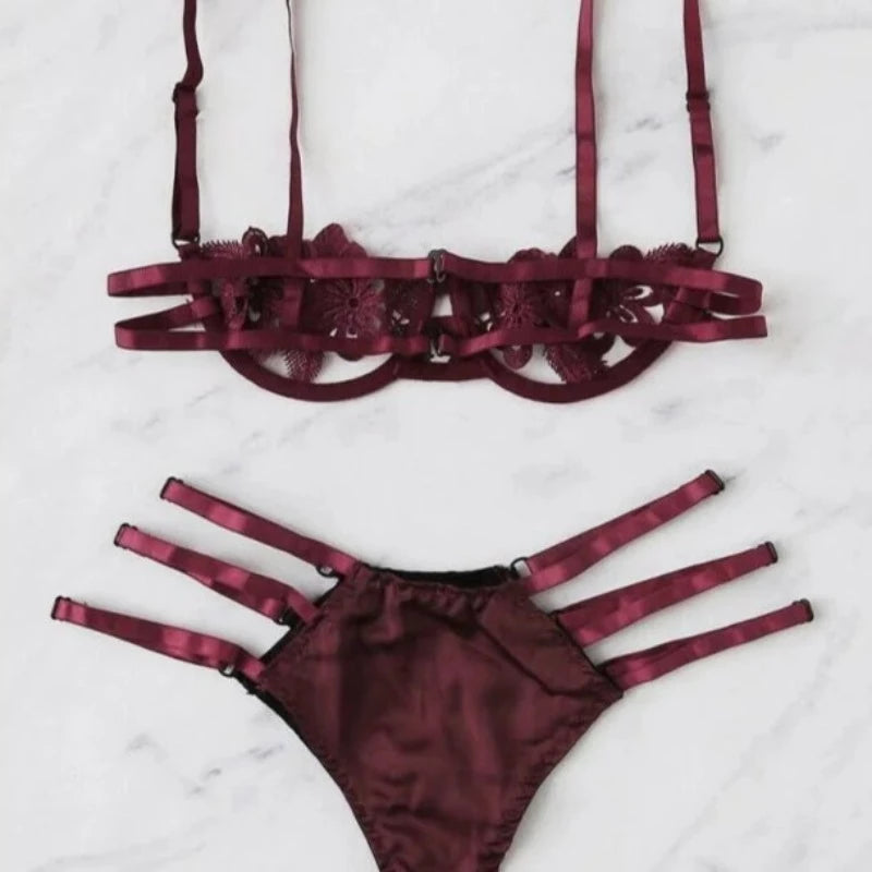 Bordeaux Lingerie Ultra Sexy Avec Bandes Décoratives