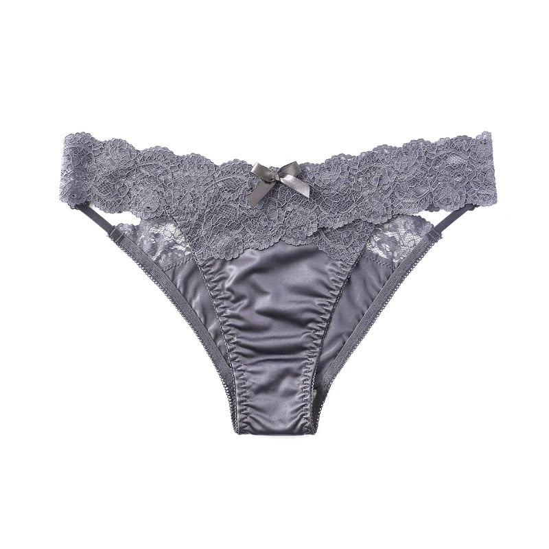 Sexy panties with lace inserts