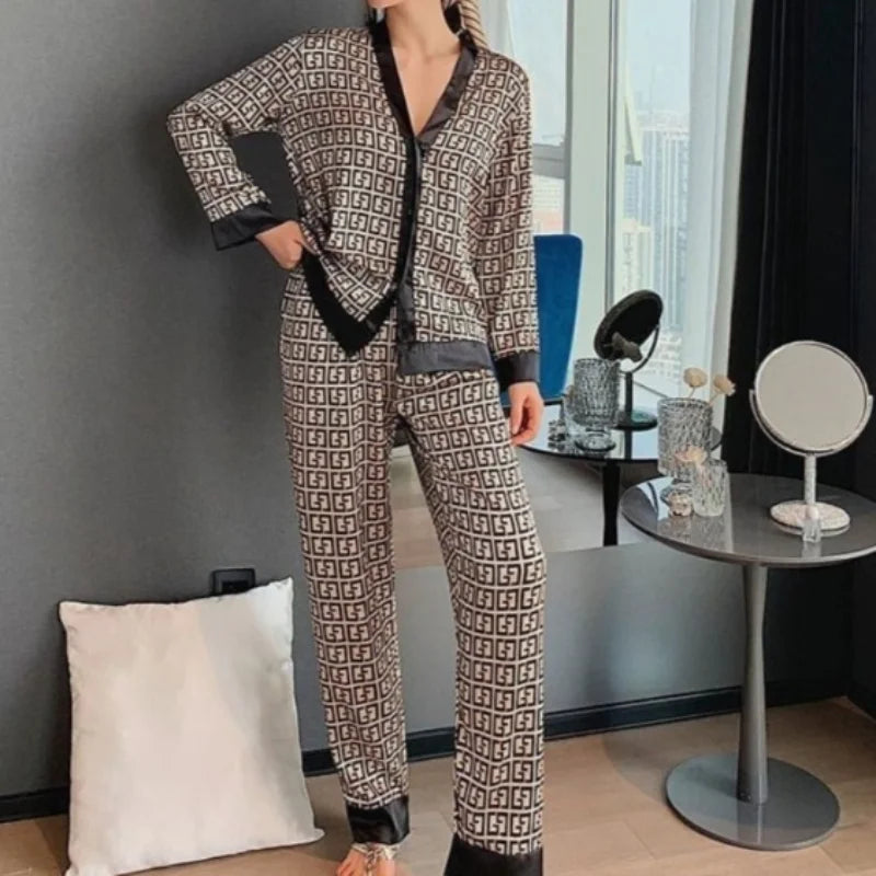 Pyjama deux pièces en satin