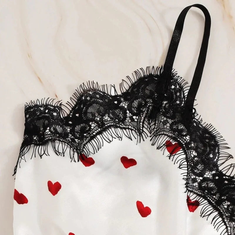 Pyjama Femme en Dentelle - Motif Imprimé Cœur