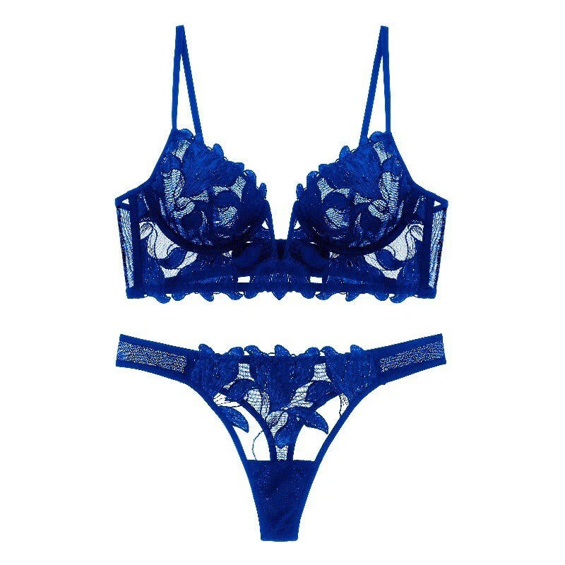Lingerie set with lace
