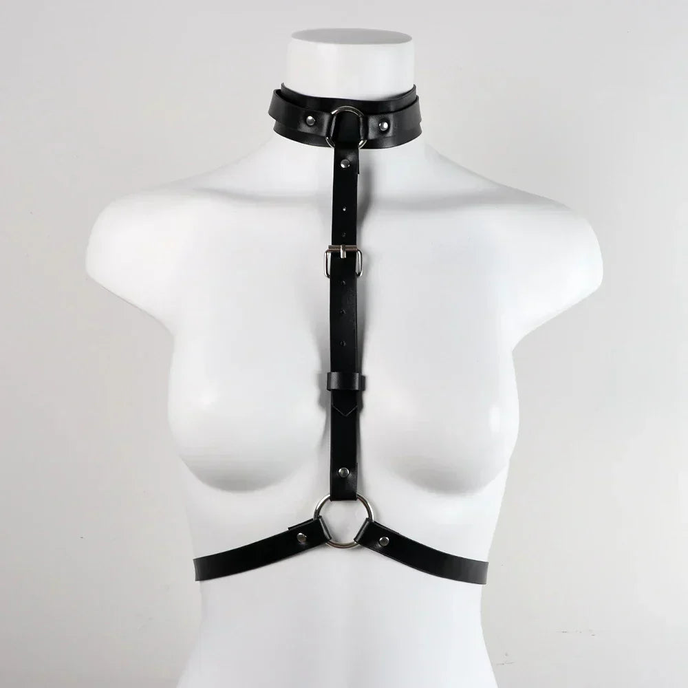 Harnais à la taille avec un choker