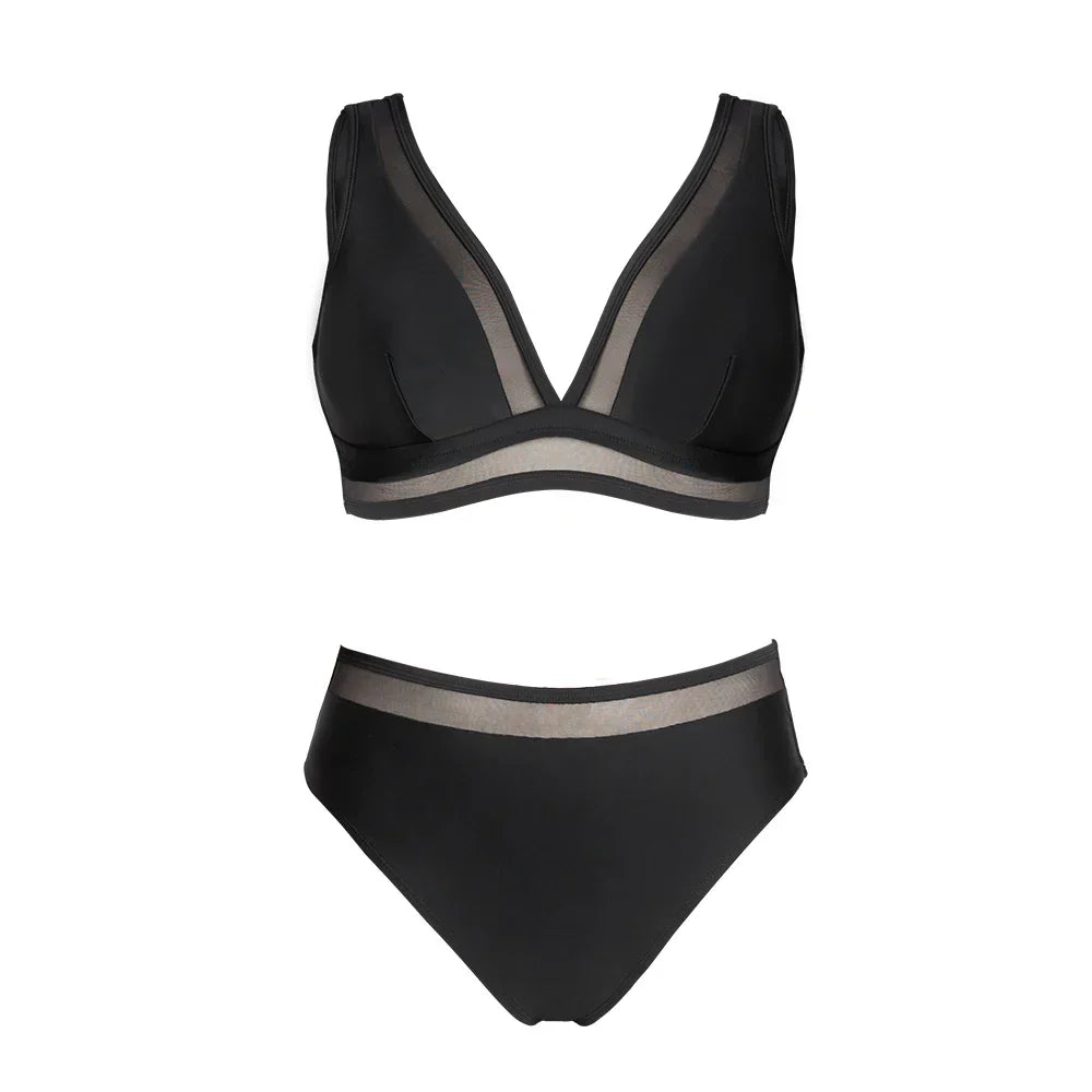 Maillot de bain deux pièces grande taille avec des inserts en mesh