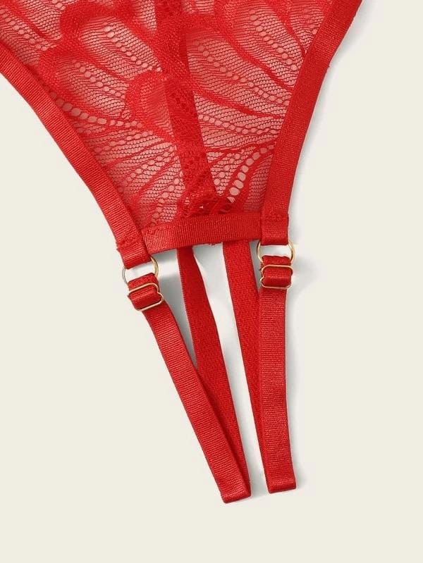 Ensemble de lingerie en dentelle avec des découpes élégantes