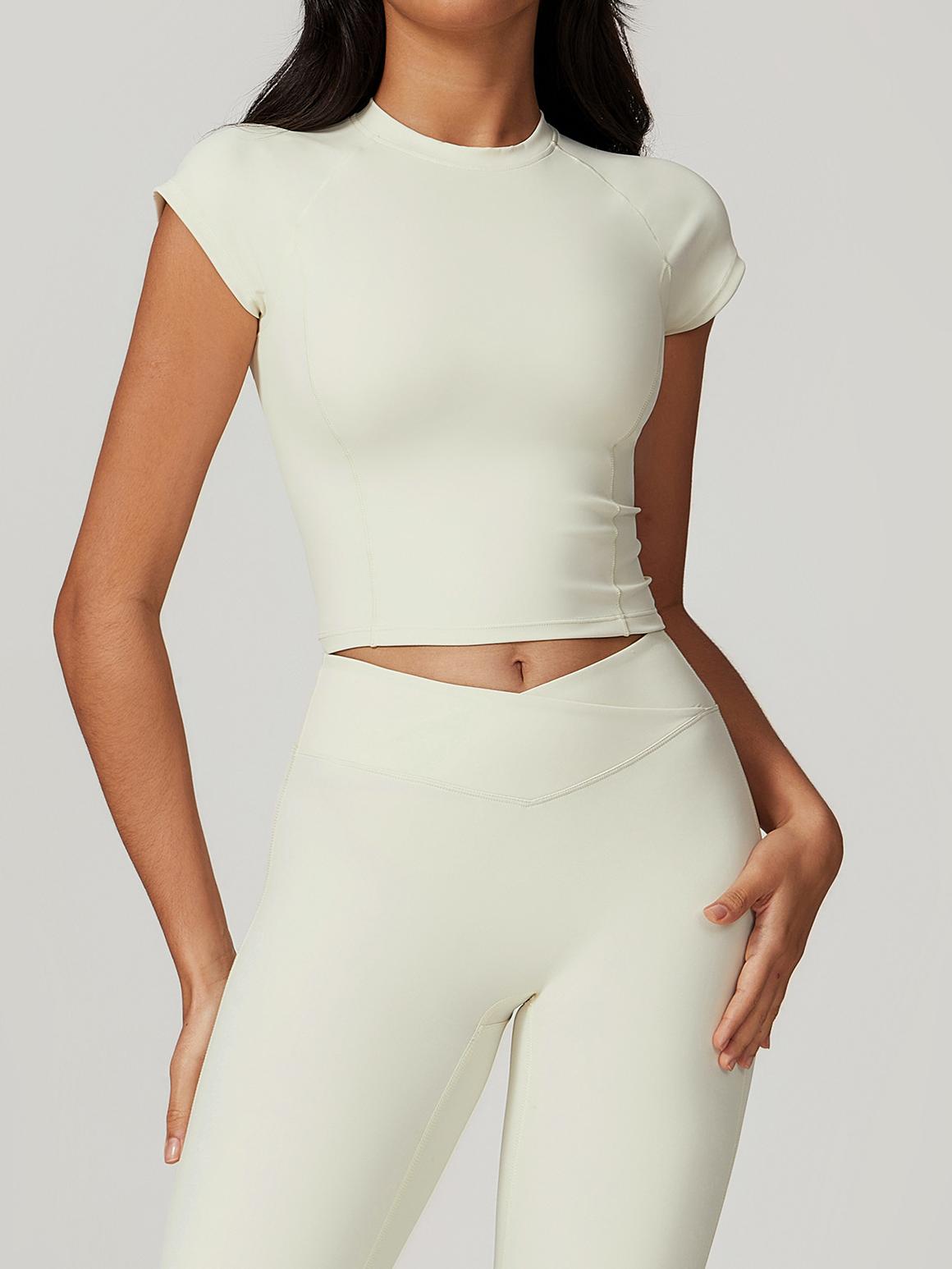 Short-sleeved T-shirt
