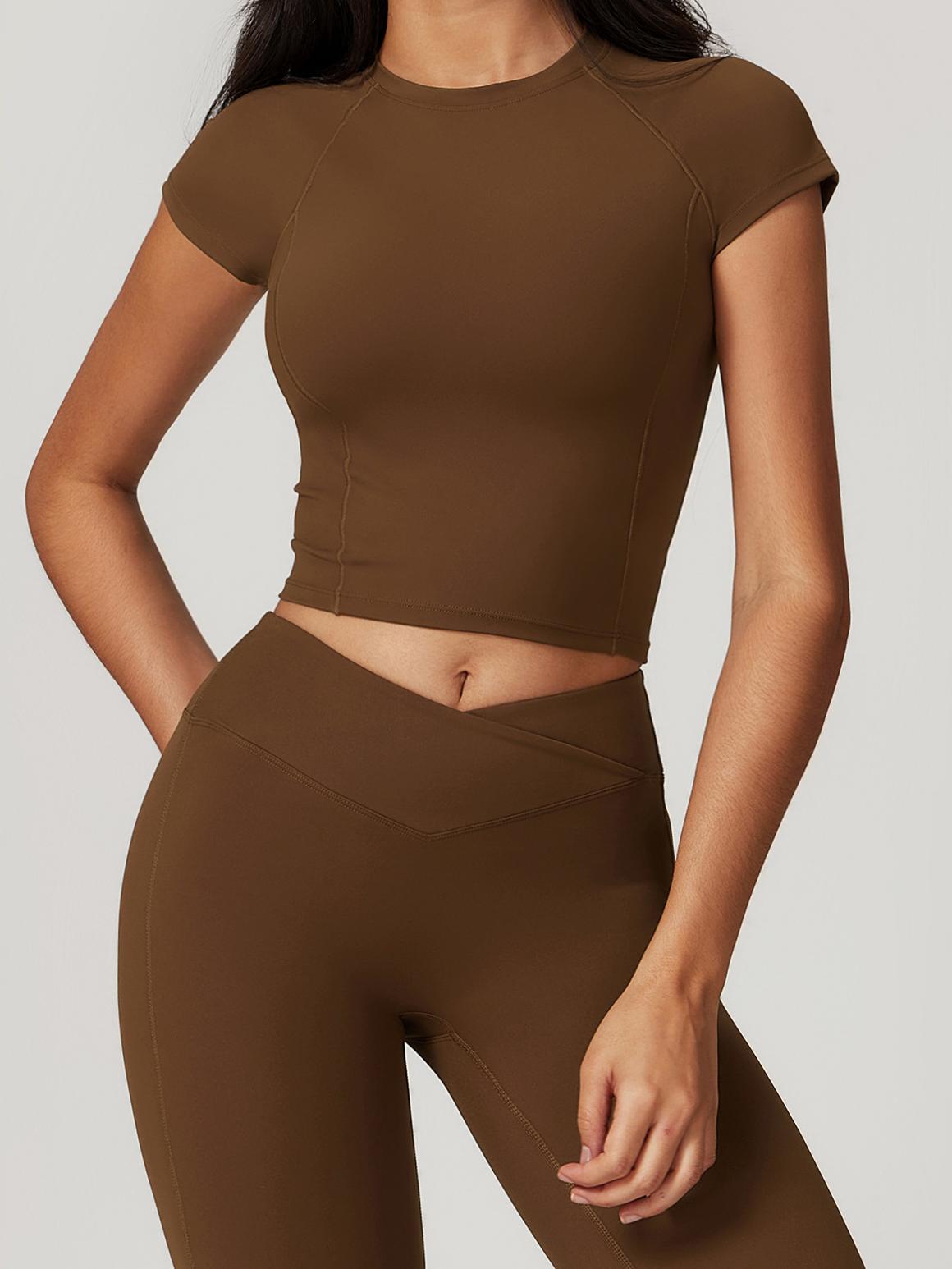 Short-sleeved T-shirt