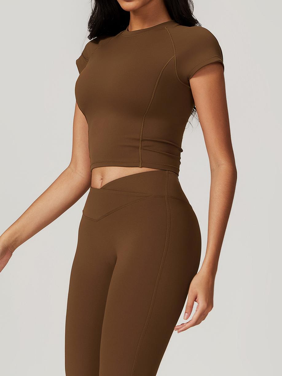 Short-sleeved T-shirt