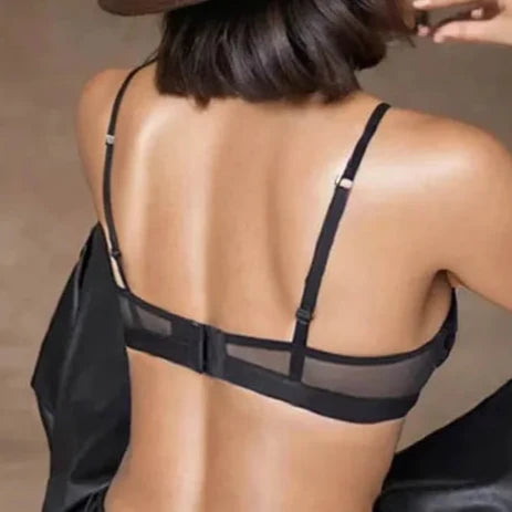Soutien-gorge en dentelle avec bretelles réglables
