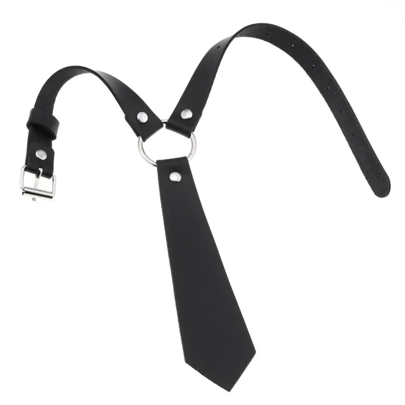 Choker avec cravate