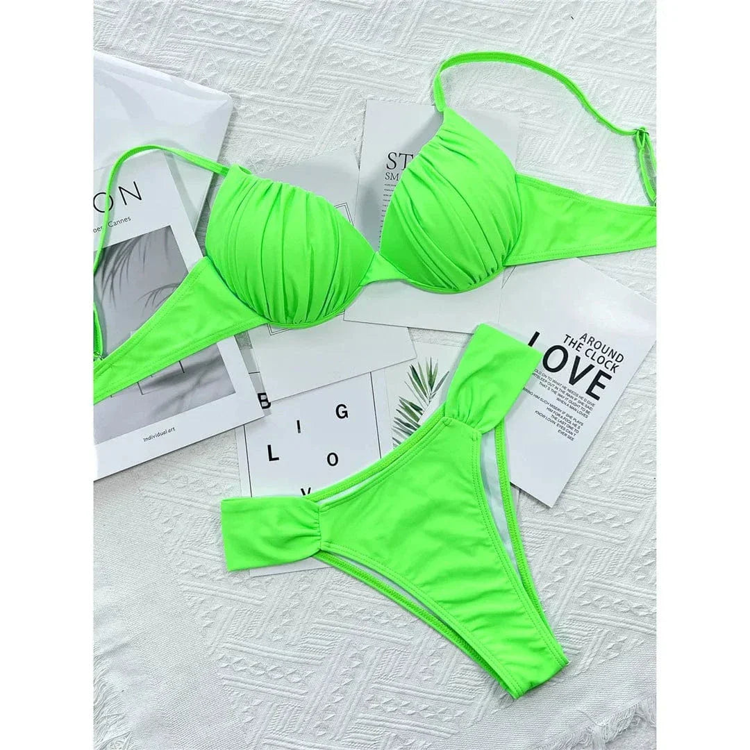 Maillot de bain deux pièces avec découpe dans le dos