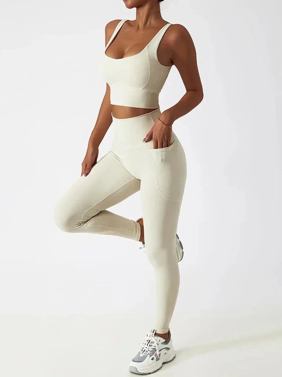Sports bra