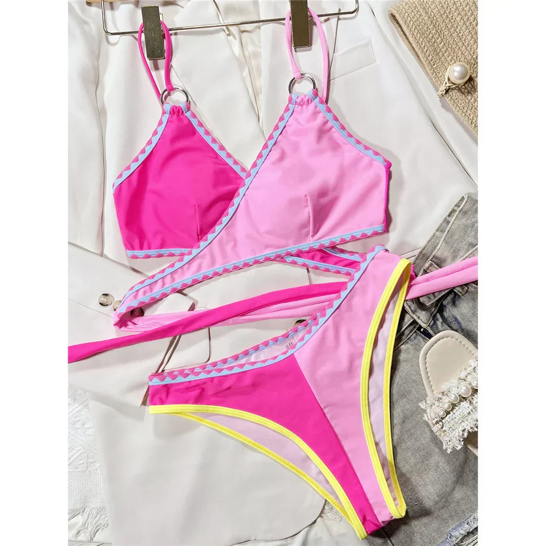 Maillot de bain deux pièces avec bretelles réglables