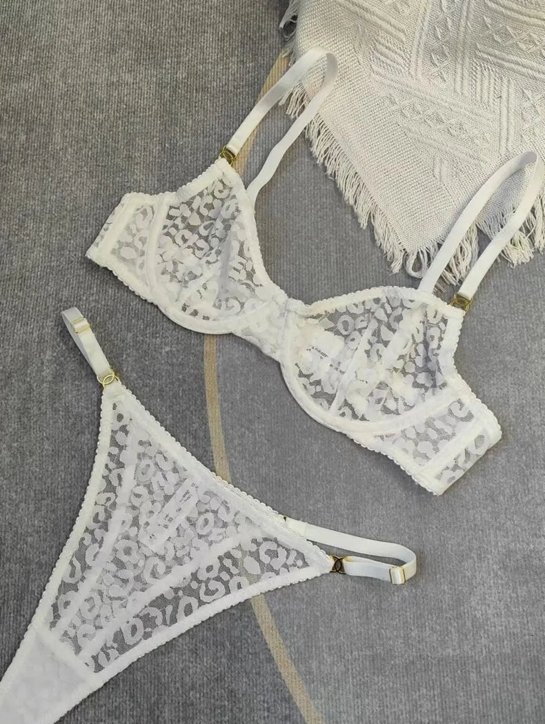 Ensemble de lingerie à motif léopard