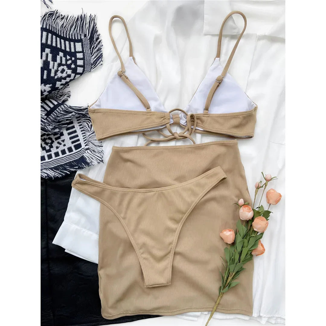 Maillot de bain deux pièces avec jupe