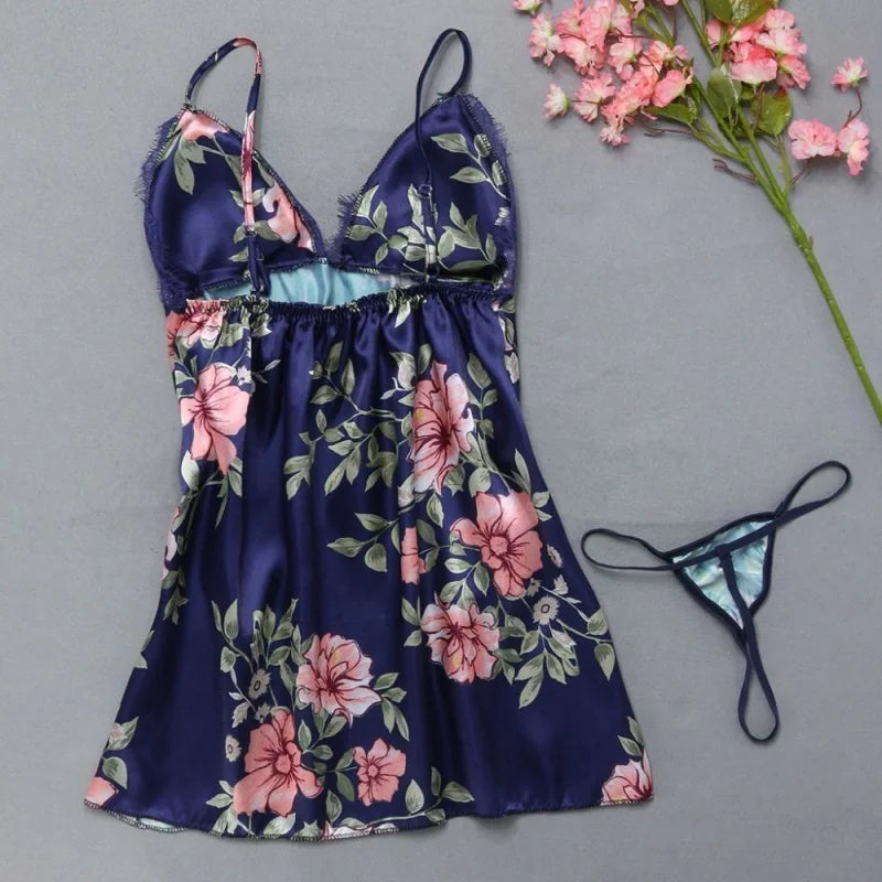 Bleu marine Nuisette fleurie