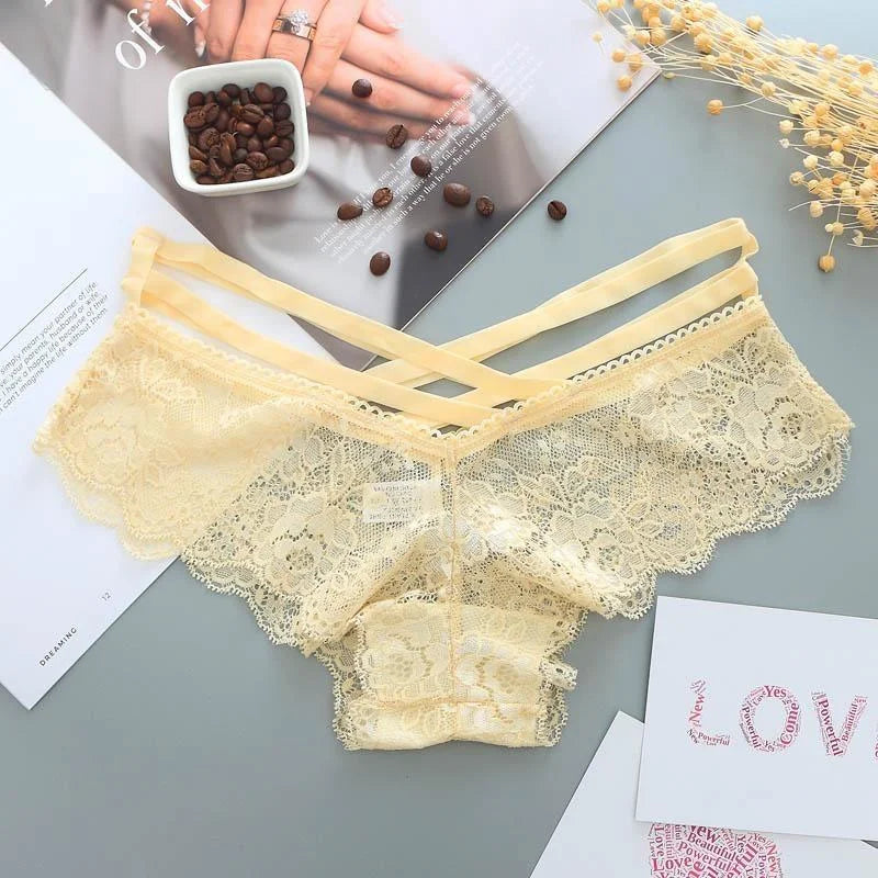  Culotte Sexy en Dentelle - Bandes décoratives