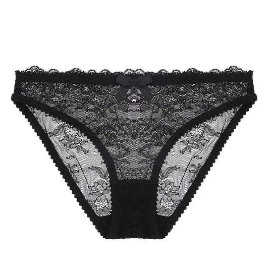 Culotte en dentelle avec un nœud décoratif